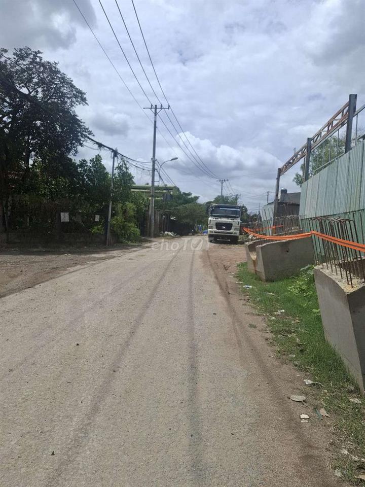 cho thue kho xuong 240m an phu dong 25