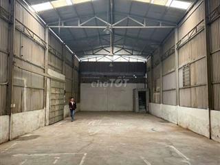 cho thue kho xuong 240m thanh loc 19
