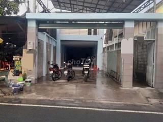 cho thue kho xuong 350m mat tien nhi bình
