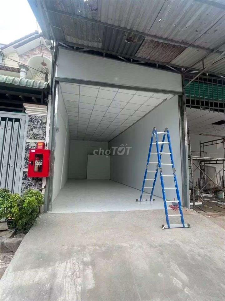 cho thue goc 2 mat tien kinh doanh thanh loc