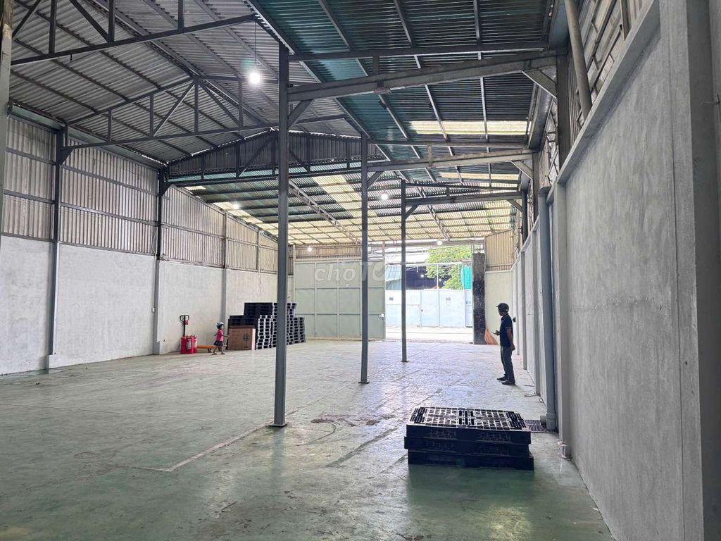 cho thue kho xuong 350m le thi rieng quan 12