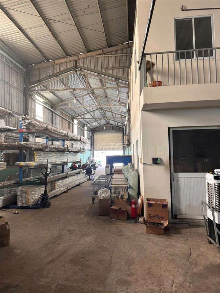 cho thue kho xuong 500m quoc lo 1a quan 12