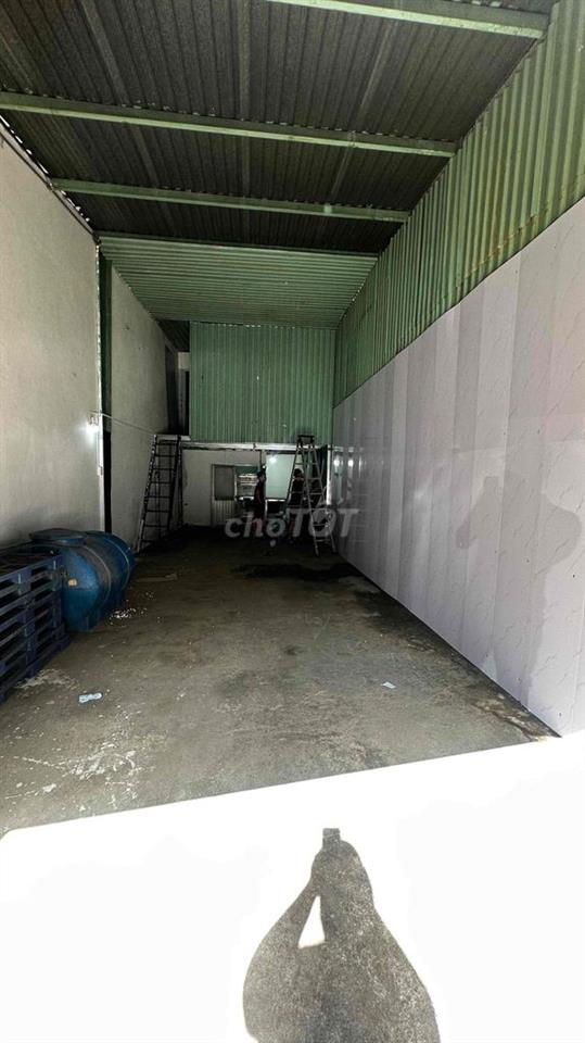 cho thuê mặt tiền nguyên căn số 2 lê hoàng phái !