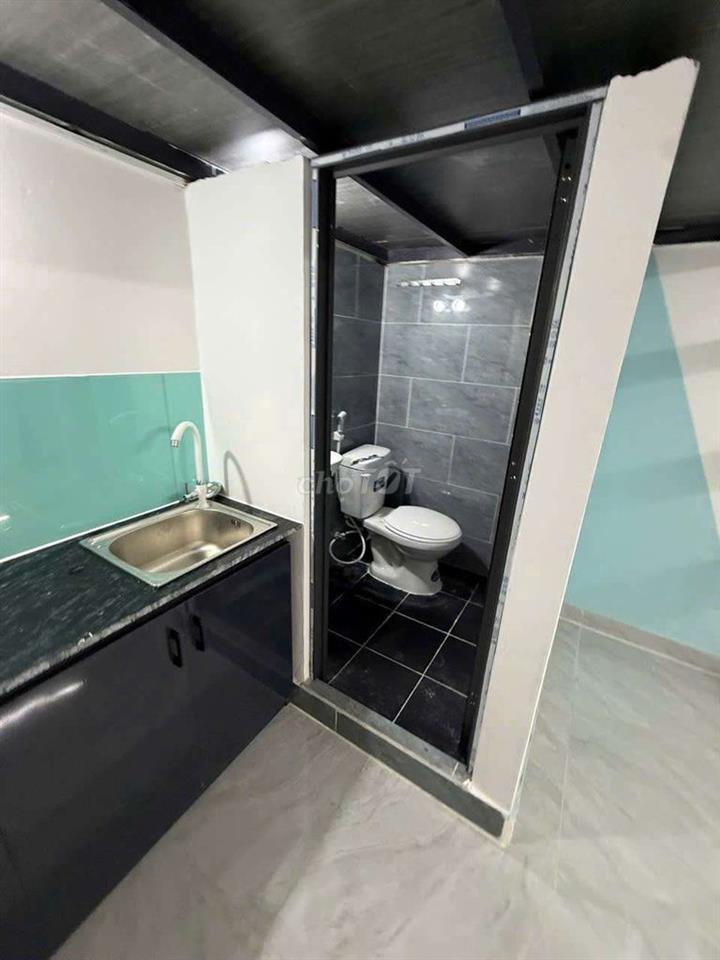 Phòng gần Sân bay, cách ĐH Gia Định 5 phút