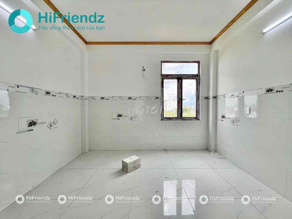 Gần DH VĂN LANG , DH CÔNG NGHIỆP ( Ven Sông )
