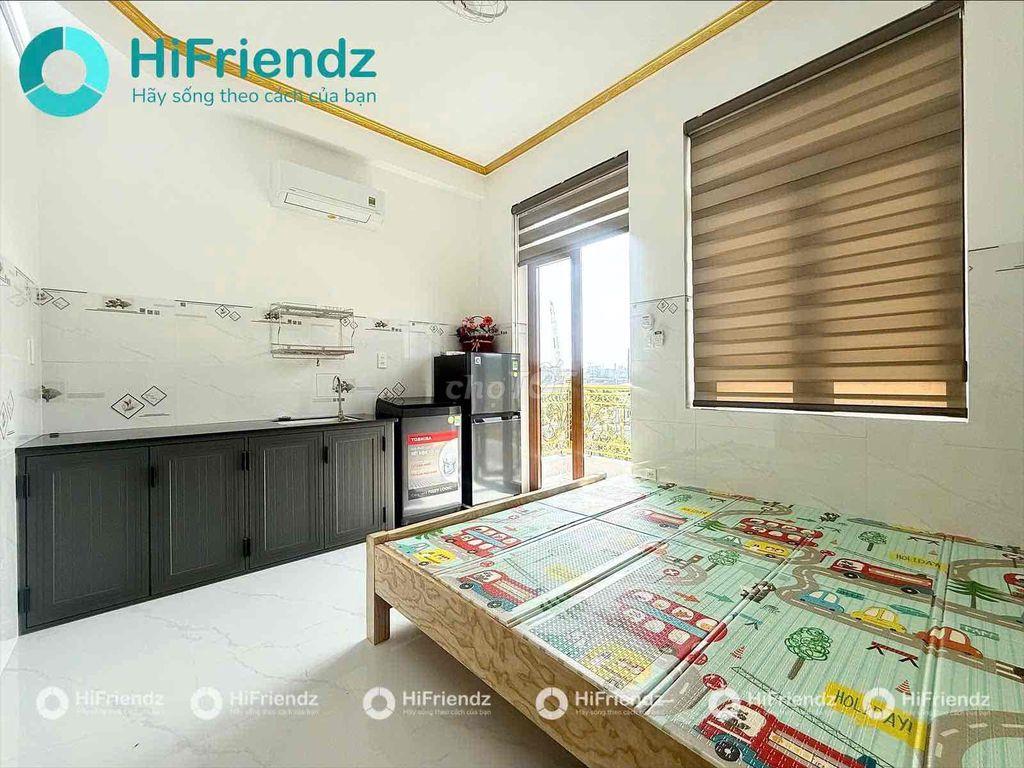 Gần DH VĂN LANG , DH CÔNG NGHIỆP ( Ven Sông )