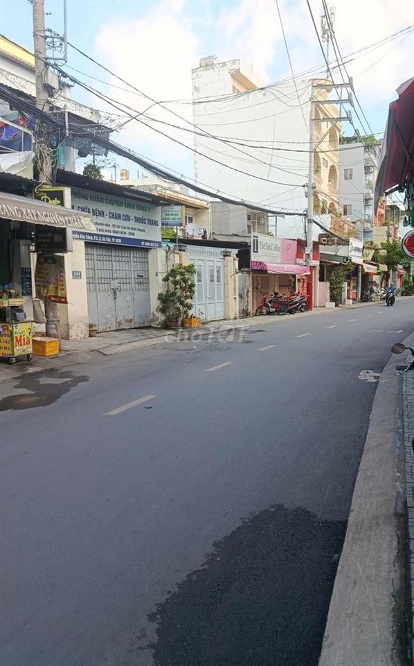 NHƯỢNG MẶT BẰNG KINH DOANH