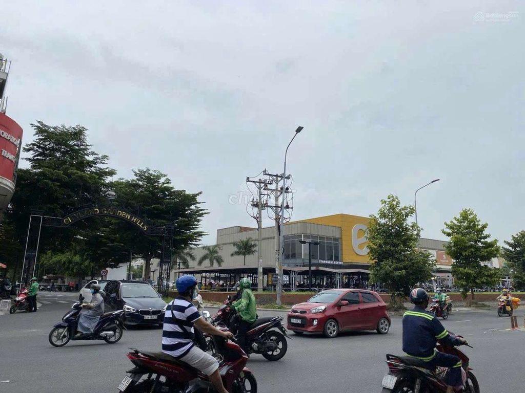 CHO THUÊ MẶT TIỀN 12m EMART PHAN VĂN TRỊ, P.5 Q.GV 12x21m  1tr4 lầu