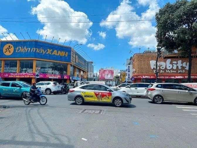 Kẹt thanh lý gấp 110m  ngang 6m Mặt tiền Quang Trung Ngã 4 CoopMart