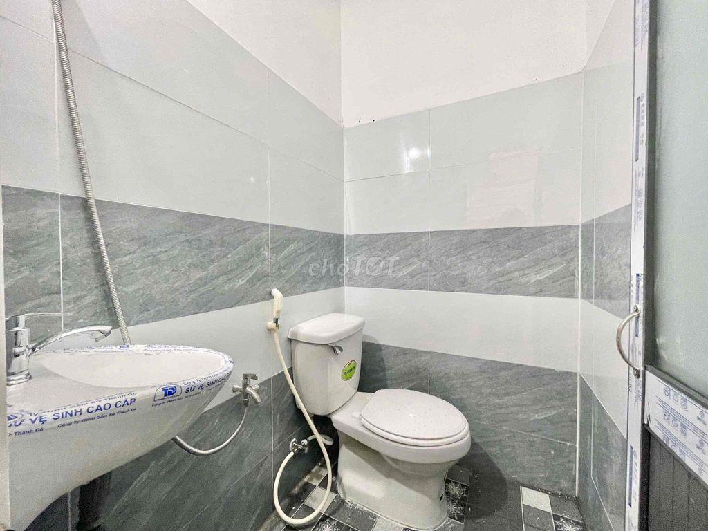 PHÒNG MỚI XÂY, NỘI THẤT FULL MỚI