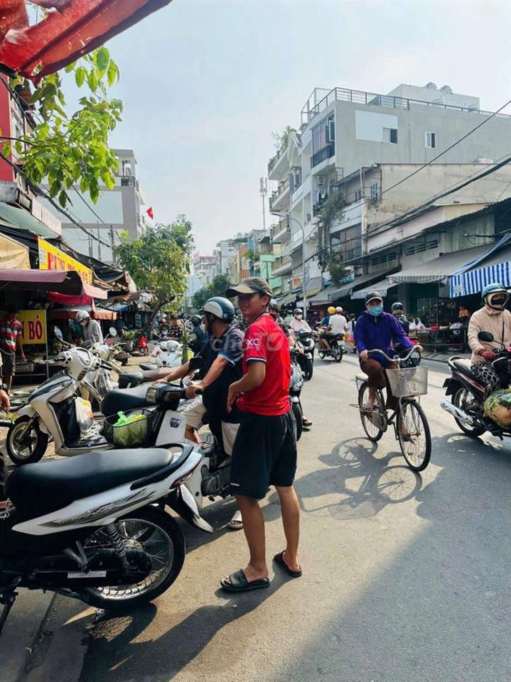 Cần cho thuê nhà mặt tiền Chợ Phạm Văn Bạch - Gò vấp