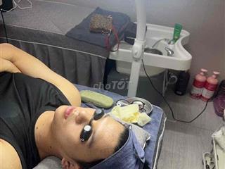 cần sang tiệm nail gội đầu dưỡng sinh massage