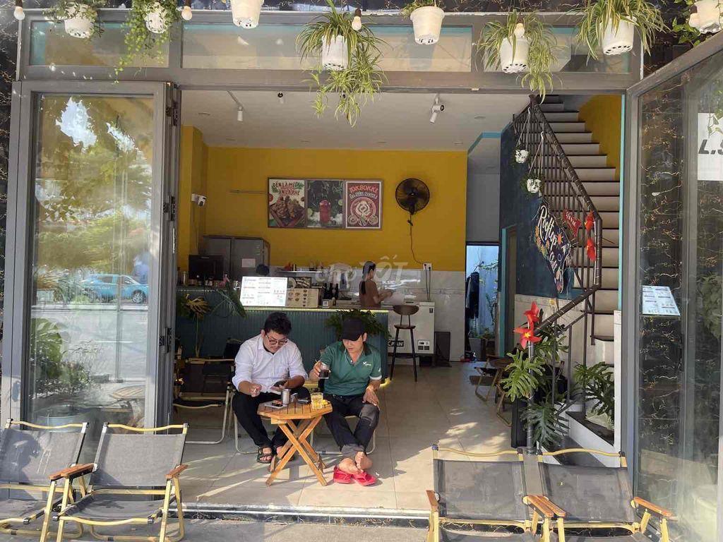 QUÁN CAFE ĐẸP LẮM, CAFE MÁY LẠNH - VIEW CROFTOP, TRỆT VỈA HÈ 9m, View