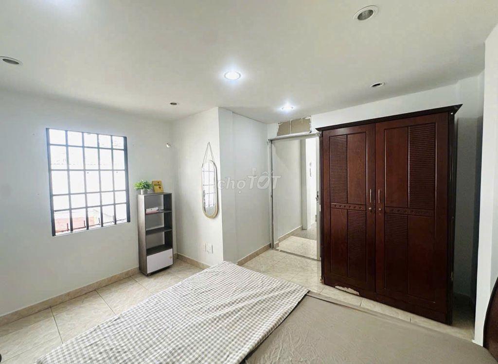 CHO THUÊ 3 PHÒNG NGỦ CÓ BAN CÔNG CỬA SỔ THOÁNG