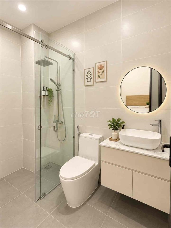 PHÒNG CHO THUÊ BAN CÔNG 30m2 (Gần ga T3)