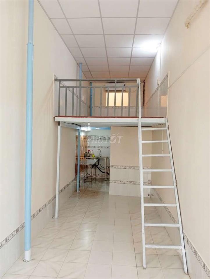 CHO THUÊ PHÒNG TRỌ RỘNG, GÁC XÉP MÁY LẠNH ĐƯỜNG SỐ 30 PHƯỜNG 6 GÒ VẤP