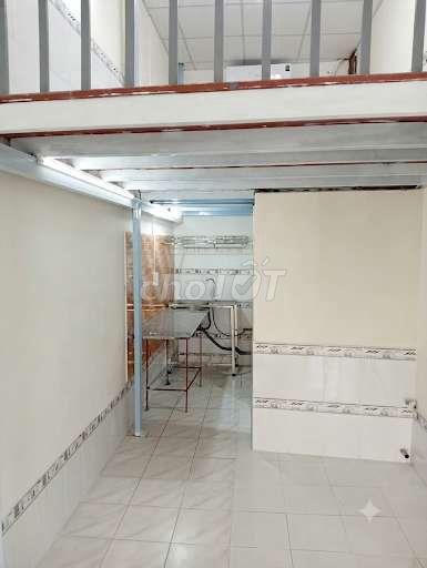 CHO THUÊ PHÒNG TRỌ RỘNG, GÁC XÉP MÁY LẠNH ĐƯỜNG SỐ 30 PHƯỜNG 6 GÒ VẤP