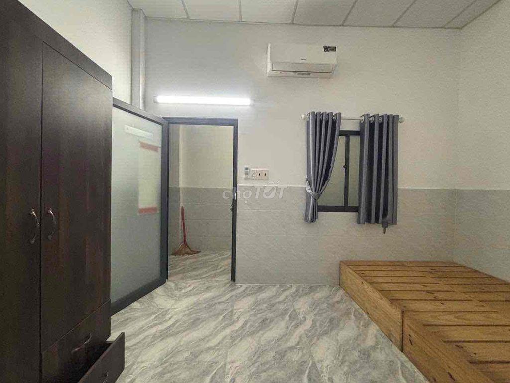 CHÍNH CHỦ THUÊ PHÒNG FULL NỘI THẤT NGAY MẶT TIỀN PHAN HUY ÍCH