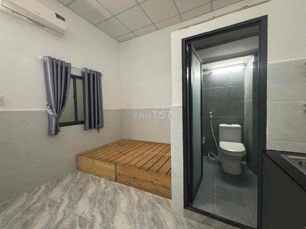 CHÍNH CHỦ THUÊ PHÒNG FULL NỘI THẤT NGAY MẶT TIỀN PHAN HUY ÍCH