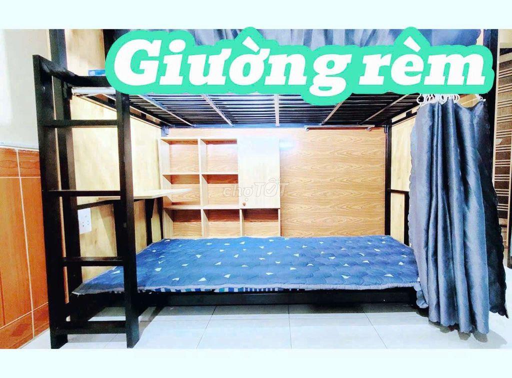 sleepbox Ktx ngay bv 175, Đh công nghiệp