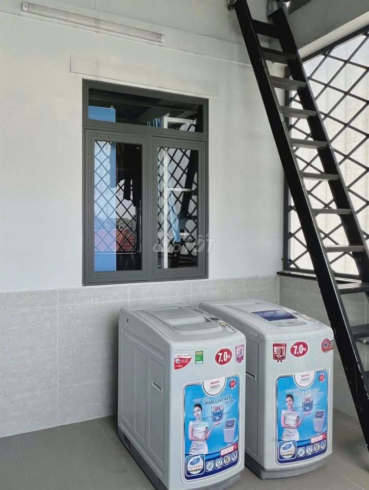 KÝ TÚC XÁ NỮ - NGUYỄN HUỆ - NK KHỞI NGHĨA - CHÍNH CHỦ 100% - Q 1