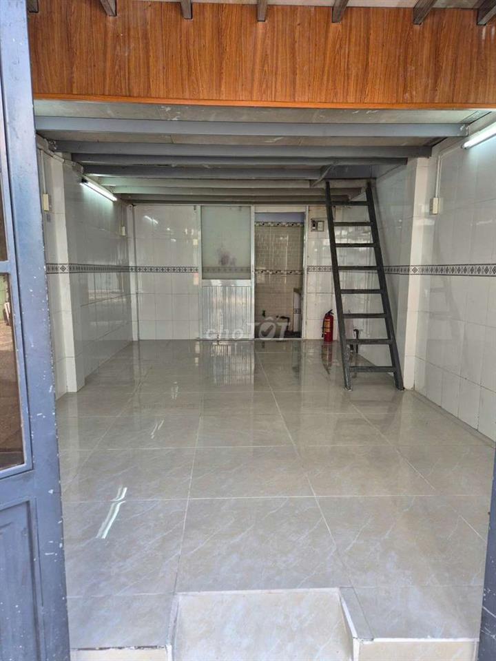 nhà nhỏ mặt đường nhựa 6m hẻm 380/67 phạm văn chiêu gò vấp 