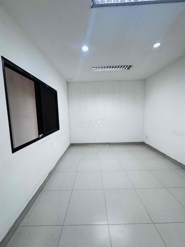 cân họi dv ngay trung tâm gv- gần emart- iuh