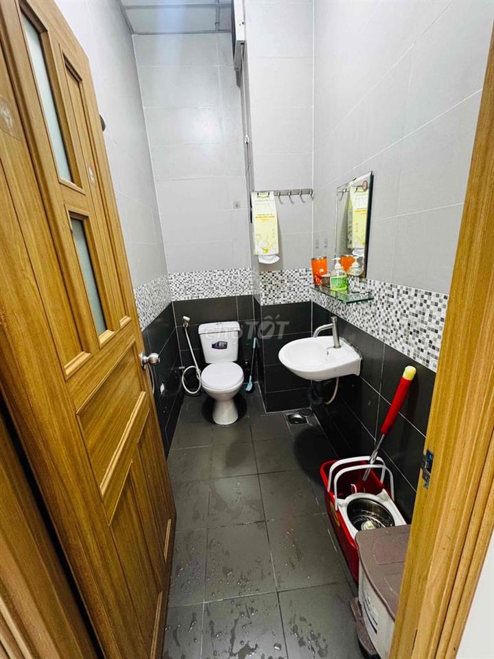 cân họi dv ngay trung tâm gv- gần emart- iuh