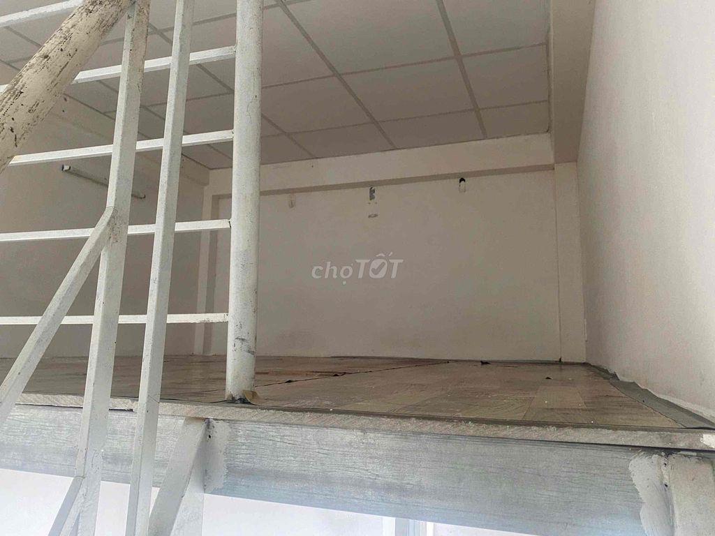 phong trọ ngay chợ tân mỹ có máy lạnh