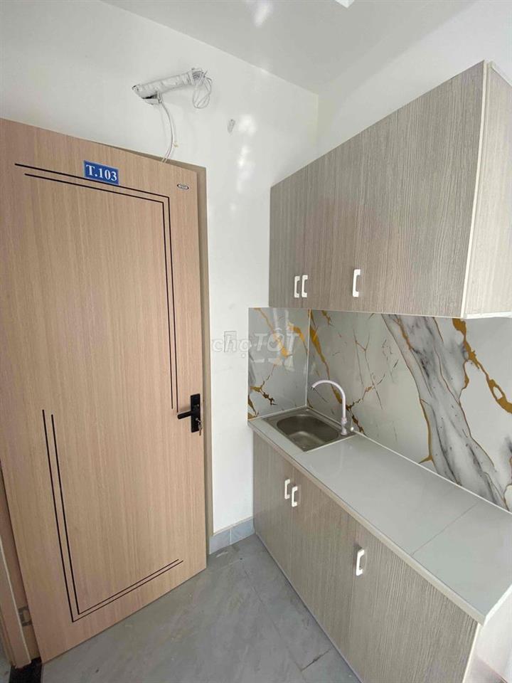 Cho thuê phòng bancol máy lạnh giá: 4.2tr