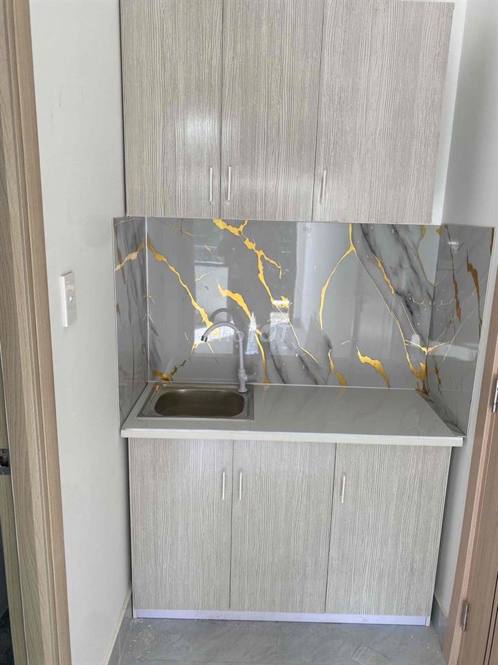 Cho thuê phòng bancol máy lạnh giá: 4.2tr