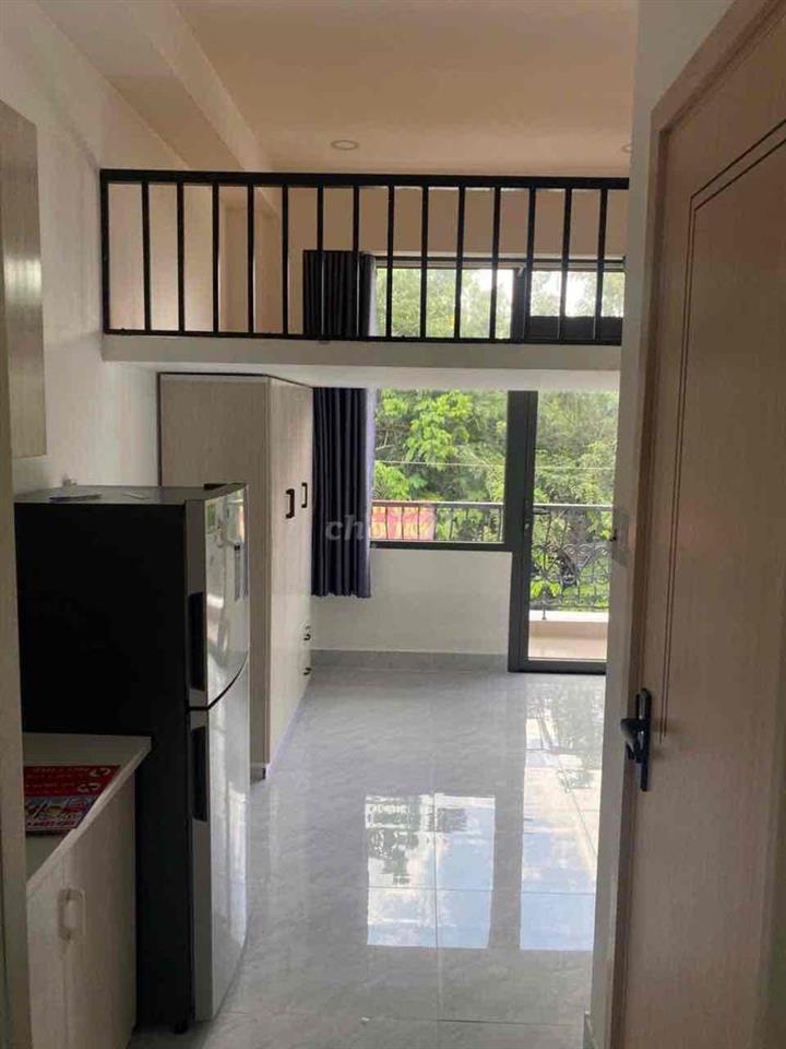 Cho thuê phòng  bancol máy lạnh, gác bếp giá 4.5tr