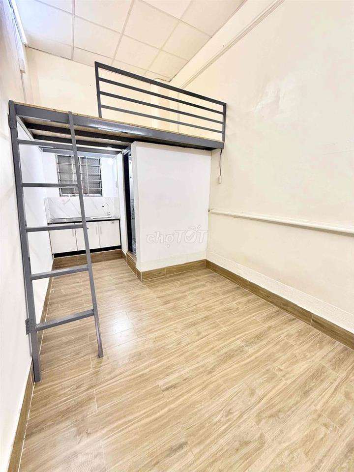 PHÒNG TRỌ NGAY SÂN BAY GÁC CAO 2M NHÀ MỚI SẠCH ĐẸP ĐẦY ĐỦ TIỆN NGHI