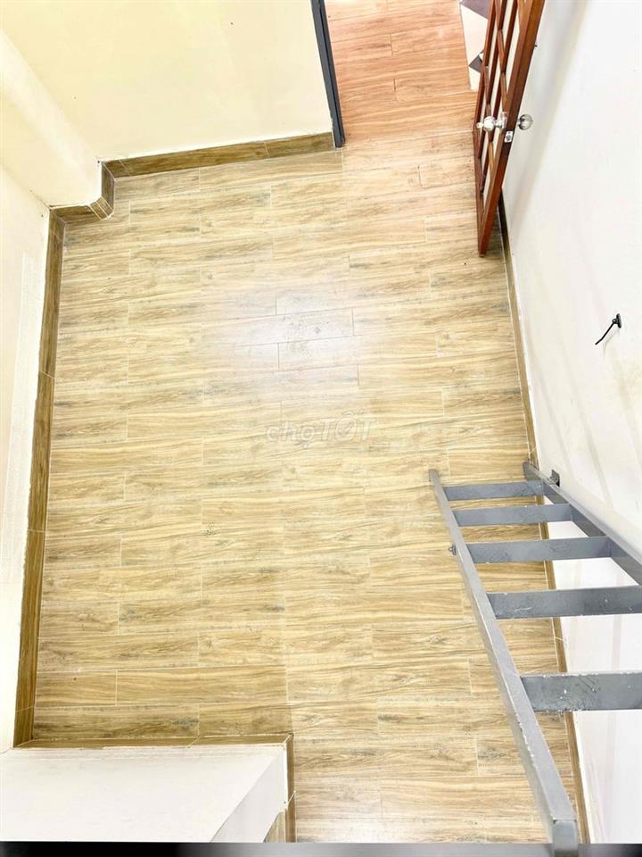 PHÒNG TRỌ NGAY SÂN BAY GÁC CAO 2M NHÀ MỚI SẠCH ĐẸP ĐẦY ĐỦ TIỆN NGHI