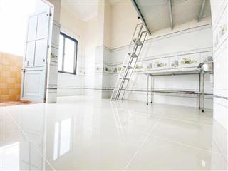 PHÒNG TRỌ CÓ GÁC CAO 2M CỬA SỔ TRỜI THOÁNG MÁT THANG MÁY - GIÁ RẺ