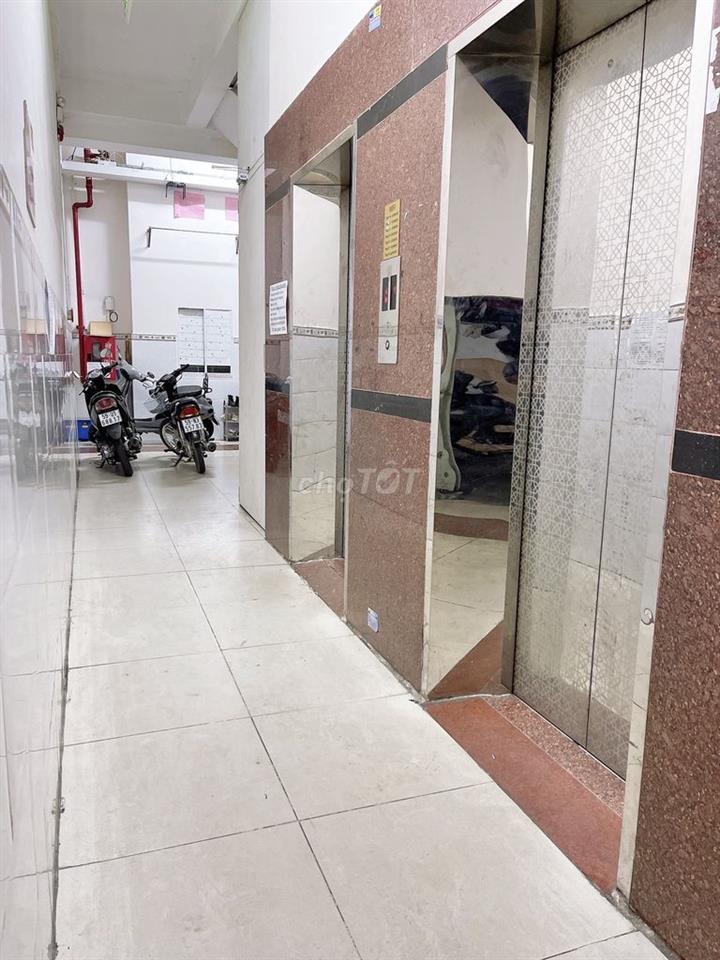 PHÒNG TRỌ CÓ GÁC CAO 2M CỬA SỔ TRỜI THOÁNG MÁT THANG MÁY - GIÁ RẺ