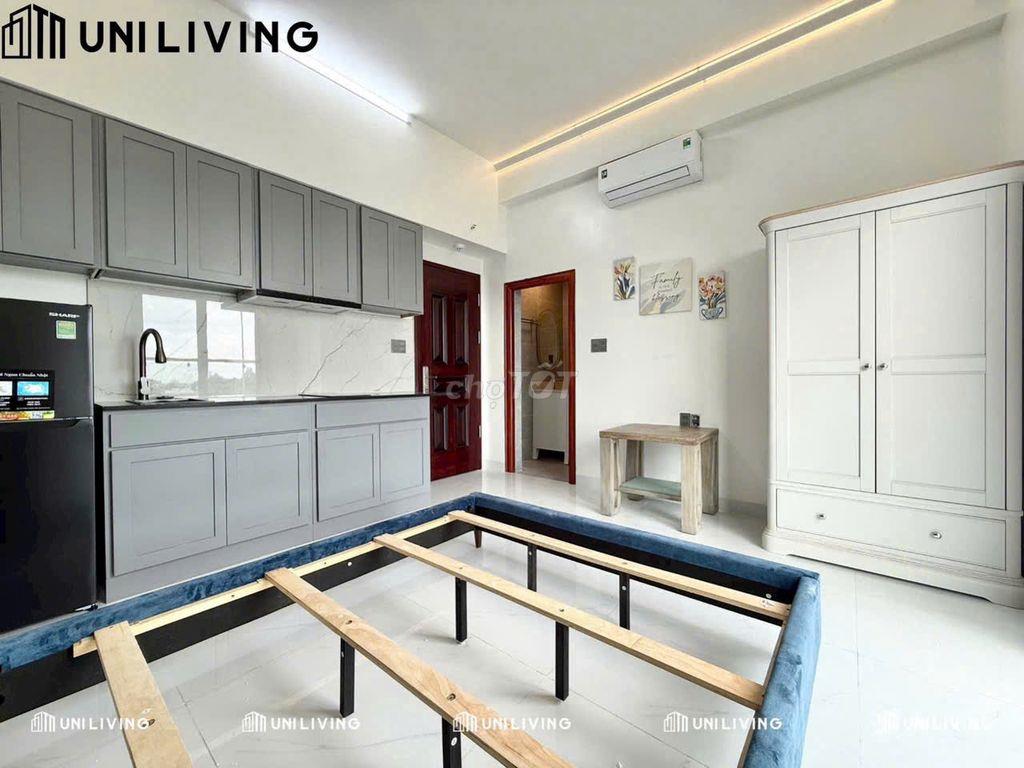 Nhà mới đầy đủ nội thất ban công cửa sổ trời thoáng mát - thang máy
