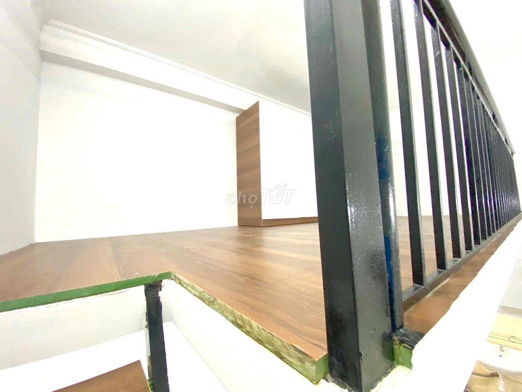 GÁC RỘNG PHÒNG DIỆN TÍCH 25M2 Ở ĐƯỢC 3-4 NGƯỜI THOẢI MÁI