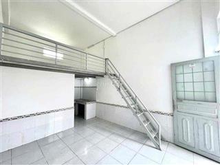 PHÒNG SIÊU RỘNG THUẬN TIỆN DI CHUYỂN ĐẾN CÁC TRƯỜNG ĐẠI HỌC