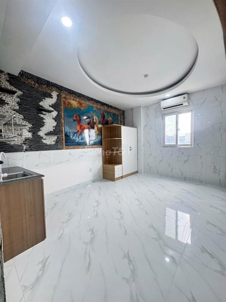 Studio mới xây - phòng thoáng mát - nhà đầy đủ tiện nghi