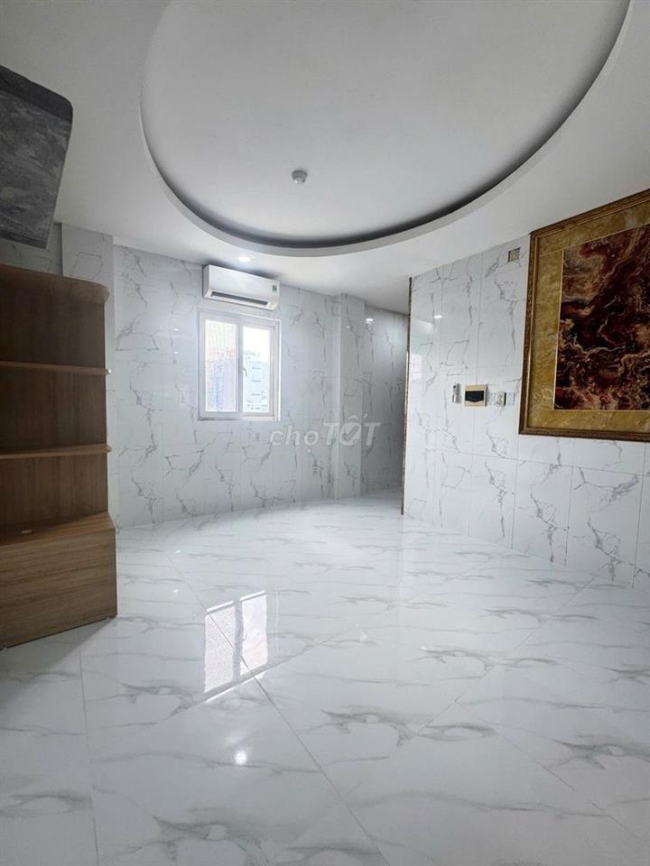 Studio mới xây - phòng thoáng mát - nhà đầy đủ tiện nghi