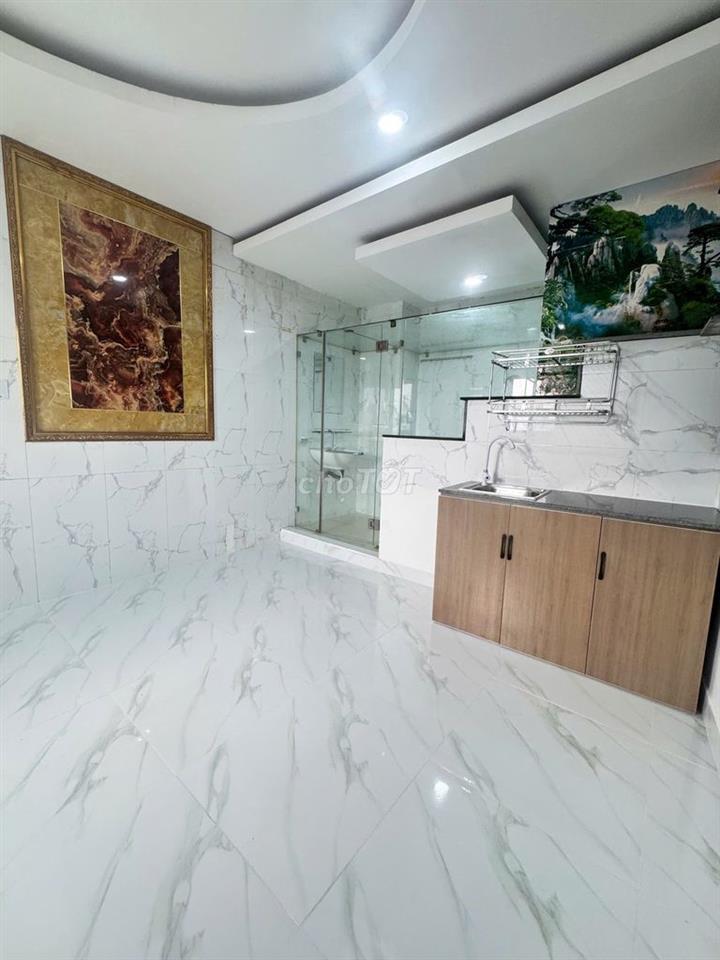 Studio mới xây - phòng thoáng mát - nhà đầy đủ tiện nghi