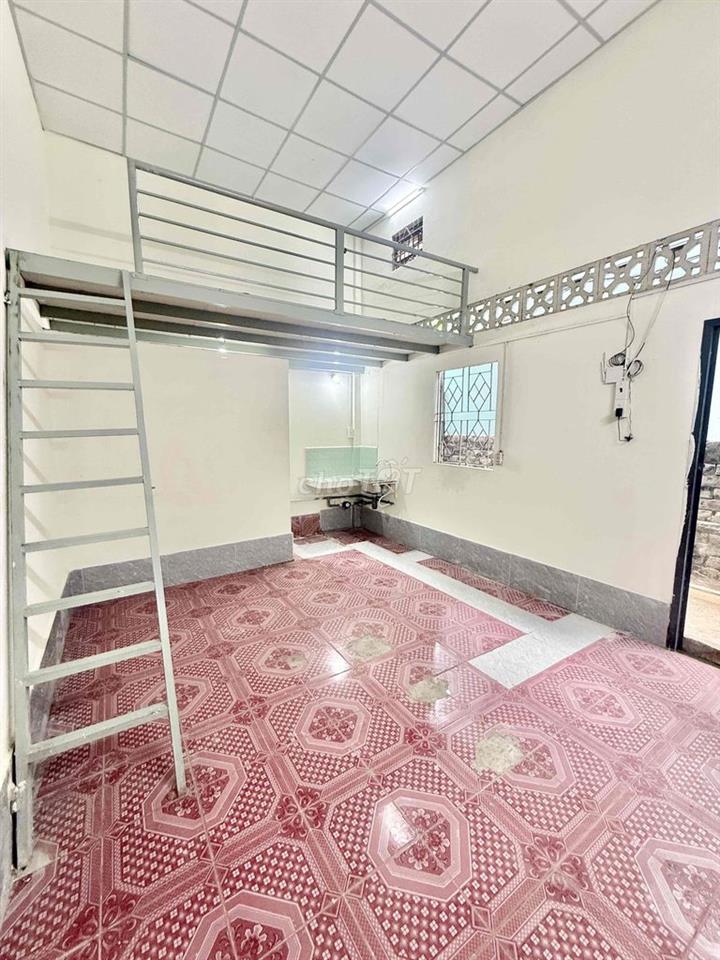 PHÒNG TRỌ TRỆT CỬA SỔ THOÁNG PHÒNG SIÊU RỘNG 35M2