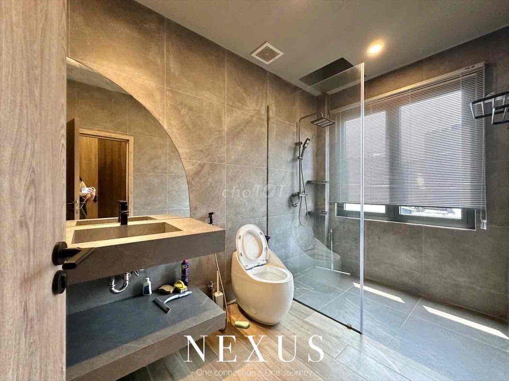 Nhà nguyên căn mới xây đầy đủ nội thất như ảnh 2p đến bãi xe oto