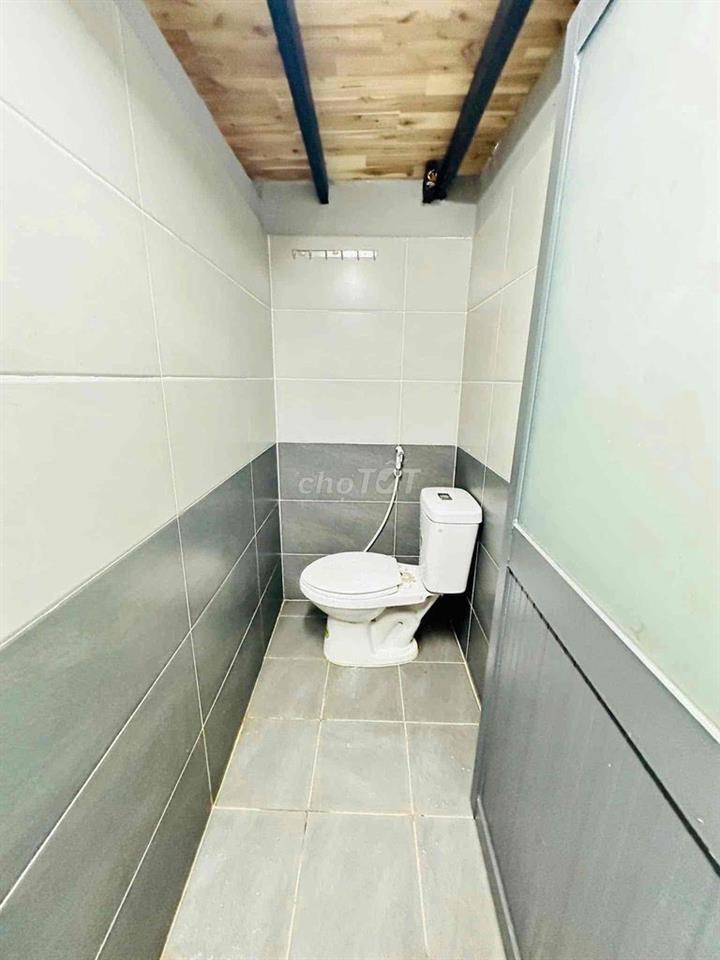 PHÒNG TRỌ NGUYỄN KIỆM CÁCH ĐẠI HỌC GIA ĐỊNH 500M