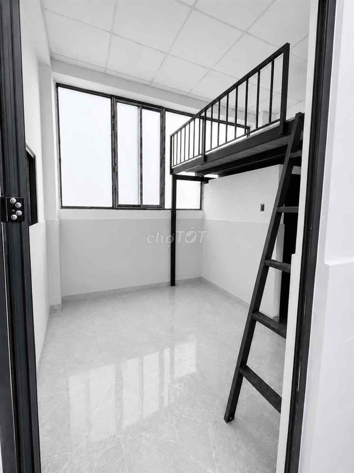 PHÒNG TRỌ MỚI XÂY, CỬA SỔ TRỜI THOÁNG MÁT GẦN CĐ HỒNG ĐỨC