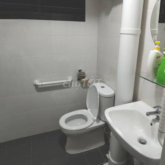 Kiot trệt khu cafe văn phòg ,trên có 30 phòg trọ,tiện ở và kih doah