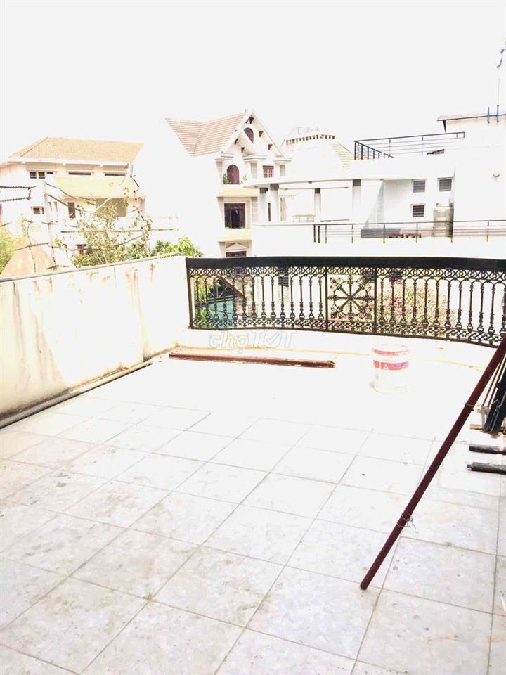 CHO THUÊ TẦNG 2 RIÊNG BIỆT TRONG NHÀ NGUYÊN CĂN