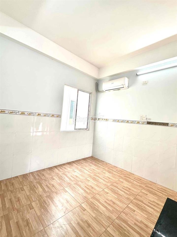 STUDIO CỬA SỔ THOÁNG MÁY LẠNH NT CƠ BẢN ĐƯỜNG 59 CHỢ THẠCH ĐÀ