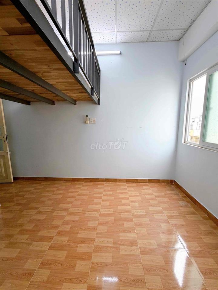 PHÒNG TRỌ CỬA SỔ TRỜI MÁY LẠN GÁC ĐƯỜNG 59 CHỢ THẠCH ĐÀ PHẠM VĂN CHIÊU